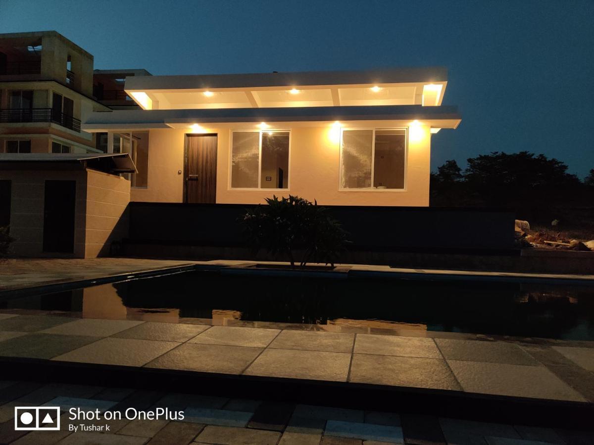 Royal Meadows Igatpuri 2Bhk Poolside Villa Exterior foto