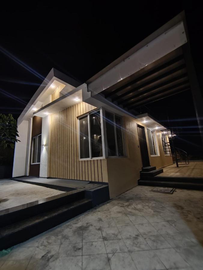 Royal Meadows Igatpuri 2Bhk Poolside Villa Exterior foto